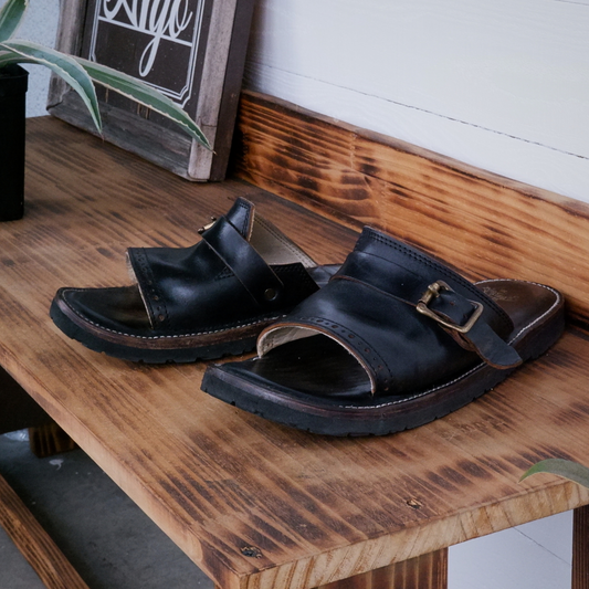 VANS INFUSE アーサーロンゴ シグネチャーモデル 27cm 靴紐無し VANS INFUSE アーサーロンゴ シグネチャーモデル 27cm 靴紐無し